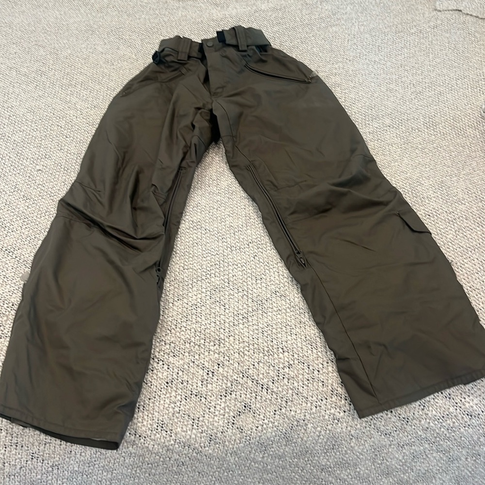 E408 Snow Pants